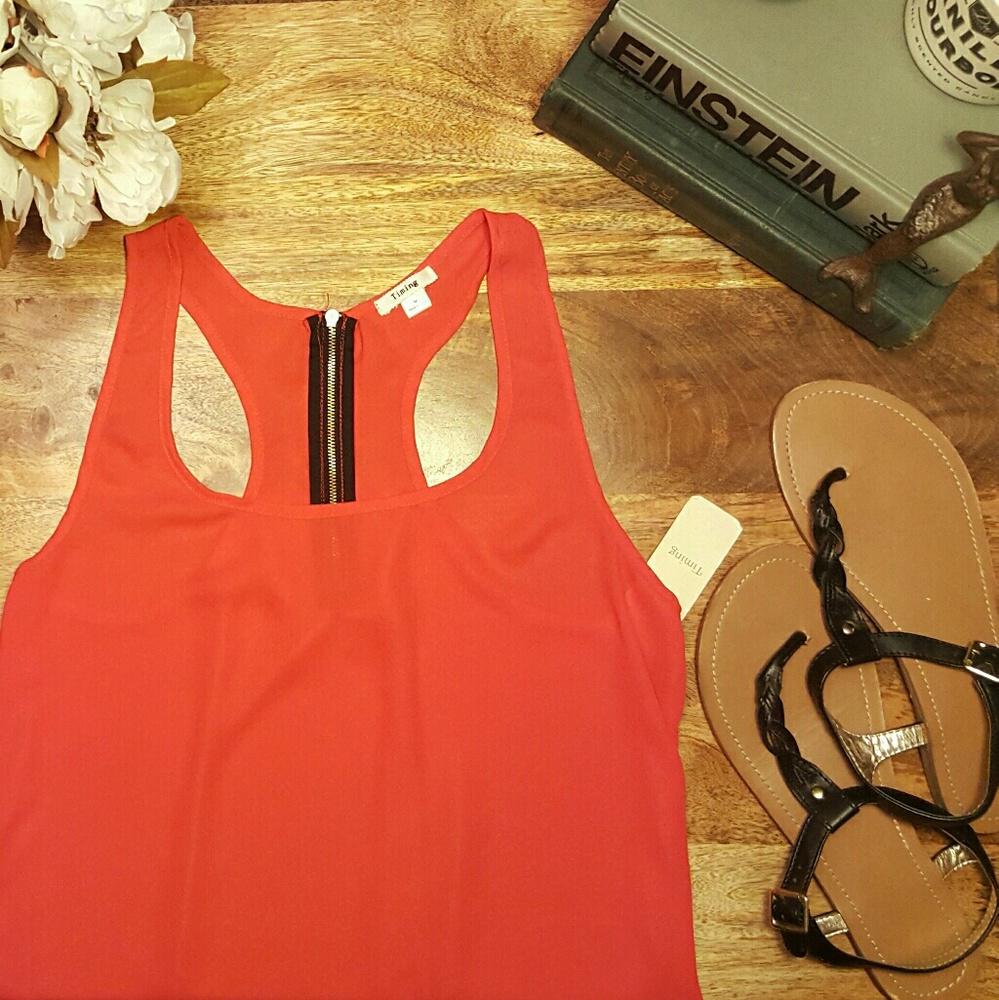 Coral tank top